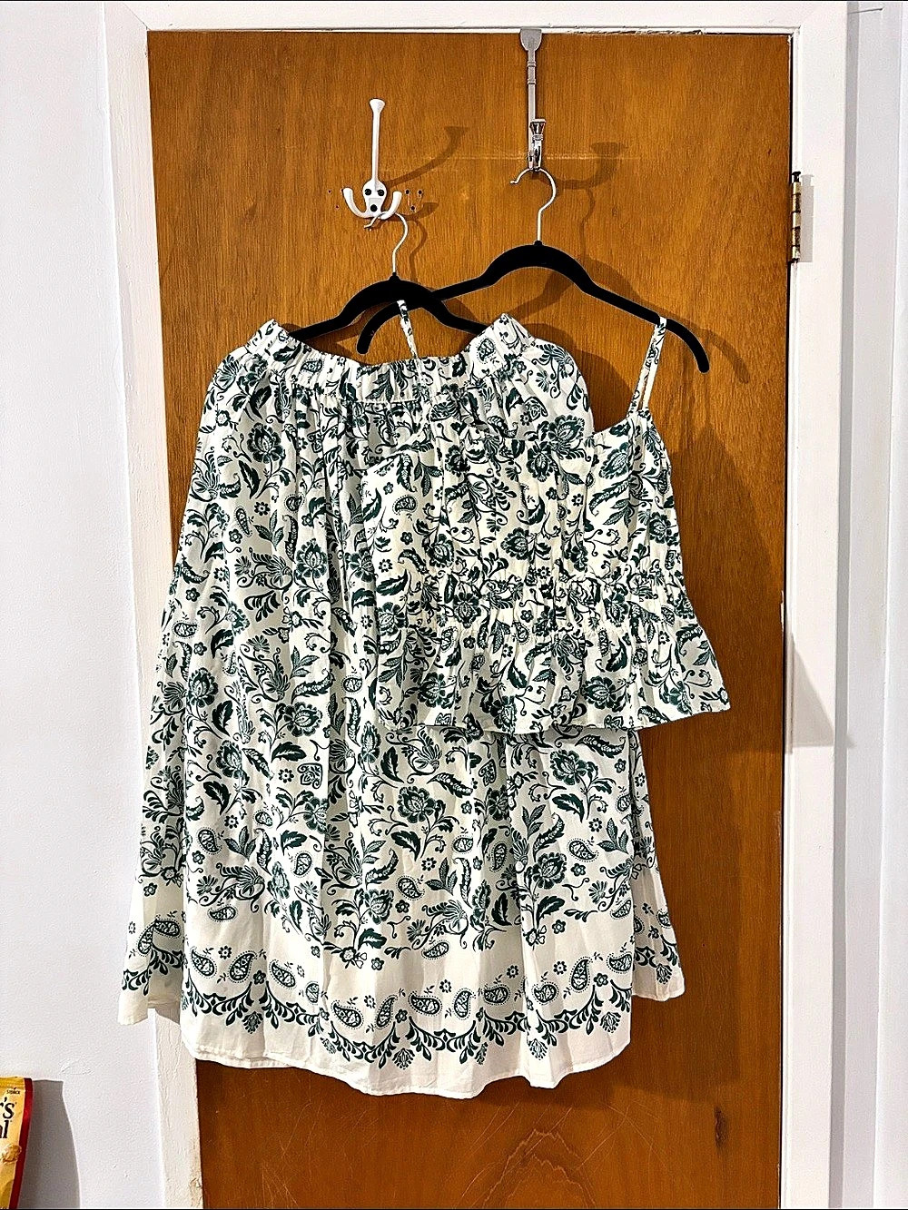 LOFT Paisley Ruffle Hem Cami/Skirt Floral White & Green Medium